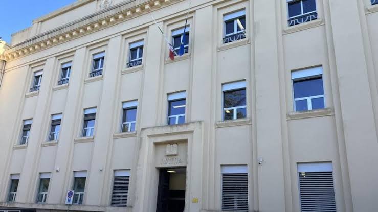 Tragedia in un asilo di Tropea, muore un bambino di 18 mesi: quattro piccoli ricoverati e indagini in corso